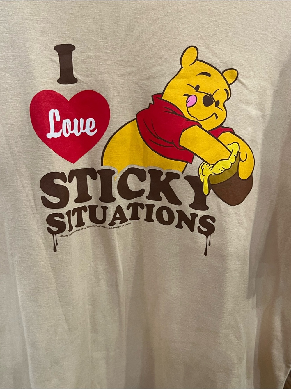 Disney Winnie the Pooh 'I Love Sticky Situations' Tee - Cream/Yellow/Red